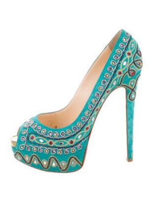 The shoes Christian Louboutin turquoise blue of Serena van der