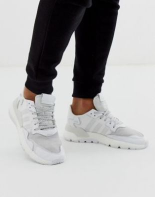 Nite Jogger Sneakers