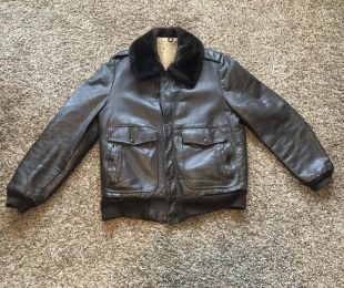 Veste Aviateur St. John's Bay – Cuir Daim Noir – Taille L – Vintage