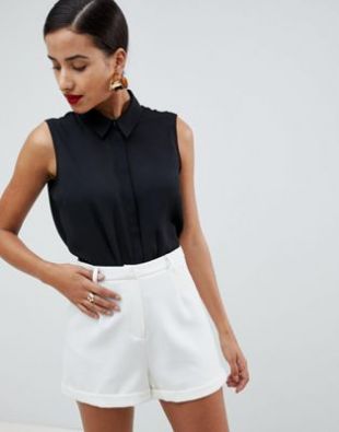 Sleeveless soft shirt