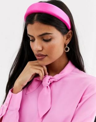 & Other Stories - Serre-tête rembourré en satin - Rose vif | ASOS