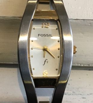 Vintage FOSSIL 2 femmes argent et ton or poignet montre #ES 9173 rétro poignet montre, Mesdames montre, bijoux vintage