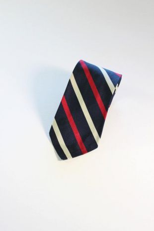 Cravate pour homme. Cravate Preppy. Cravate bleue rouge blanche. Cravate en soie. cravate vintage. Robe cravate. Cravate rayée. Livraison gratuite