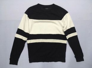 Zara - Black and White Colorblock Sweatshirt