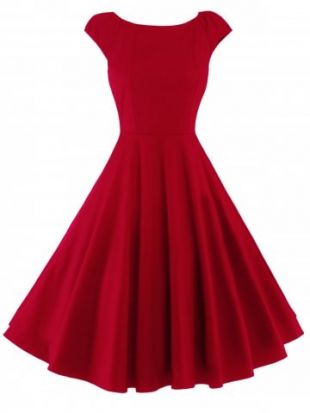 El vestido rojo de Louisa Clark la película Before You | Spotern