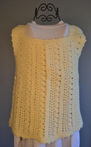 Farrah Fawcett '70s Yellow Crochet Top