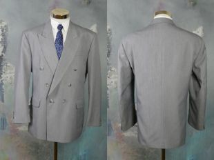 Light Gray Double-Breasted Blazer, Men's Vintage Wool Blend Jacket w Wide Peak Lapels: Size 44 US/UK