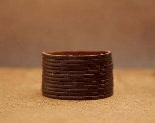 Bracelet de manchette en cuir pour femme à brins multiples brun chocolat