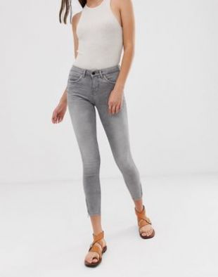 grey skinny jeans