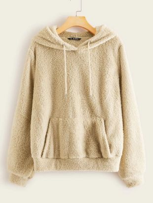 Pull à capuche duveteux