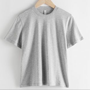 Boxy Or­gan­ic Cot­ton T-Shirt