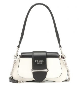 Leather Shoul­der Bag