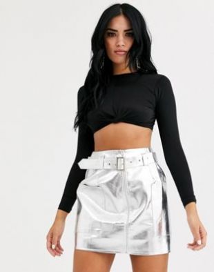 ASOS DESIGN - black crop top