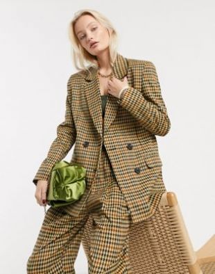 Shark­tooth Dad Suit Blaz­er