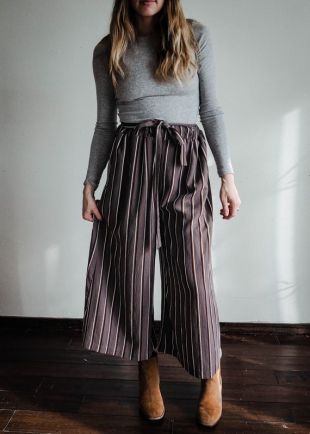 pantalon rayé jambe large