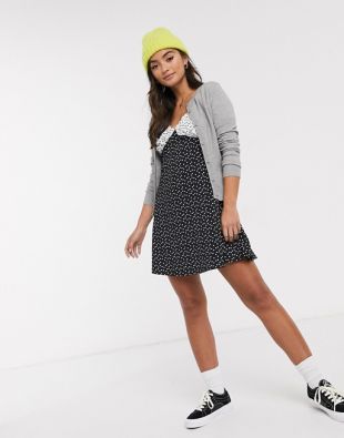 Grey cardigan
