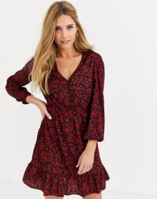 New Look button detail mini dress in red ditsy floral | ASOS