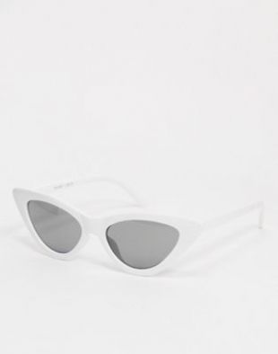 Monki Valentina cat eye sunglasses in clear white