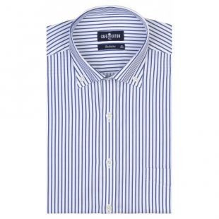 The shirt with blue stripes worn by Jacob (Ryan Gosling) in the