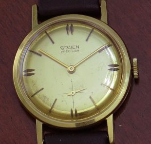montre-bracelet Gruen Precision Gold vintage 007