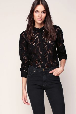 Chemise noire en dentelle anglaise ajourée
