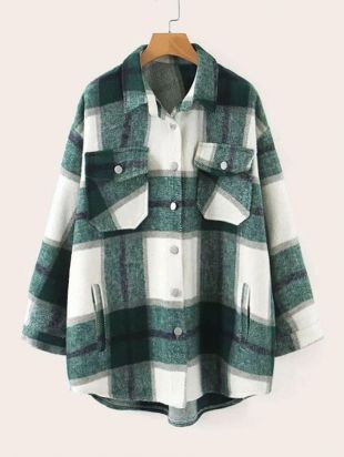 Manteau femme à carreaux verts avec boutons