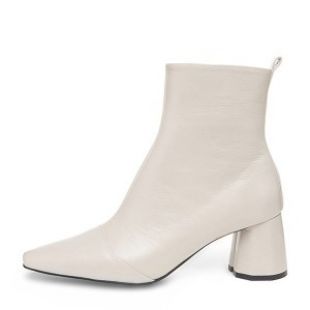 Albany Ankle Boots Ivory
