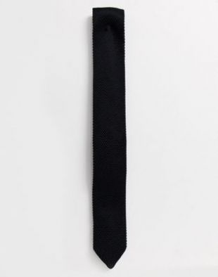 knitted tie in black
