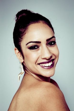 Boucles d'oreilles Boho Chic, Boucles d'oreilles en or bouclé, Boucles d'oreilles en plumes, Boucles d'oreilles longues, Boucles d'oreilles de mariage tordues, Boucles d'oreilles feuille tordue