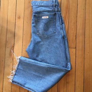 VTG Calvin Klein Jeans. des années 70, les femmes de haut Jean taille haute. Jeans Vintage ourlet recadrée et effiloché.