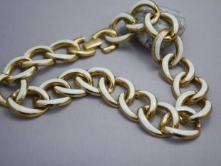 La chaîne Vintage grosse maille chaîne collier tour de cou Collier en or avec des Accents en émail de couleur crème