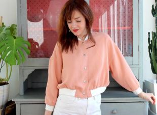 Vintage College Bomber Jacket 90s Y2K / M / Lovely Pastel Peach Nude White Minimalist Cropped Boxy College Spring Jacket