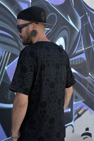 T-shirt homme noir motif géométrique - Motif futuriste techno - Mode de festival - Tee-shirt street wear -Cubik - TUNKSA