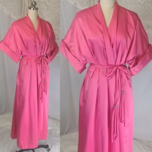 Robe Vintage des années 1960 (fr) Sans taille Satin rose chaud avec nylon vert lime - ceinture de strass Lucie Ann, Beverly Hills