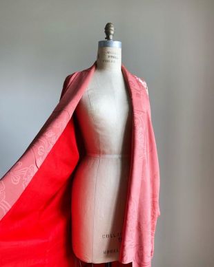 Kimono de soie antique Kimono des années 1920 Kimono japonais (fr) rose