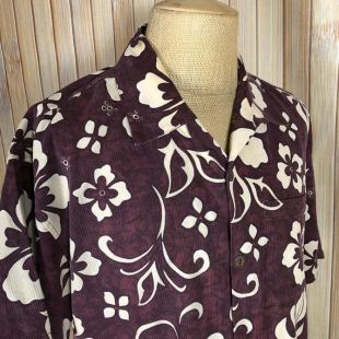 Chemise hawaïenne classique de Toes on the Nose, Taille XLarge, Bourgogne avec Beige Hibiscus Graphics