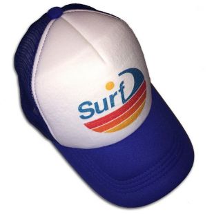 La Casquette Portee Par Chase Stokes Sur Une Photo Du Tournage La Serie Outer Banks Spotern