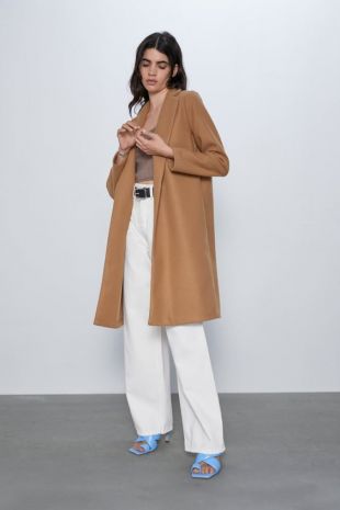 Le manteau camel Zara porté par Jess Me Up sur son compte Le manteau camel Zara porté par Jess Me Up sur son compte