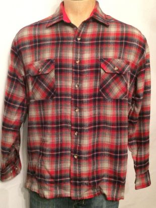 rouge de sensibilisation menS vintage, gris, bleu et chemise en flanelle à carreaux blancs