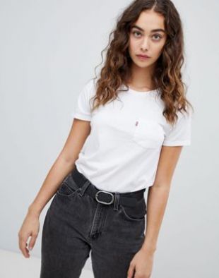 Levi's - White T-Shirt