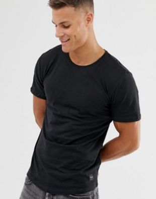 T-shirt long à ourlet arrondi - Noir