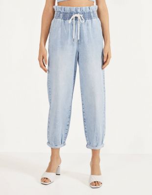 Jeans coupe ballon à taille élastique