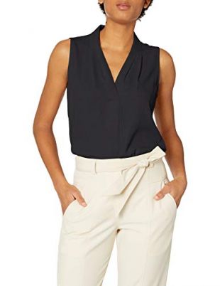 Sleeveless Blouse with Inverted Pleat