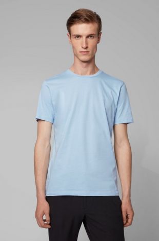 T-shirt bleu clair