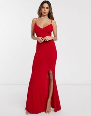 Robe longue avec bretelles fines et fente jusqu'à la cuisse