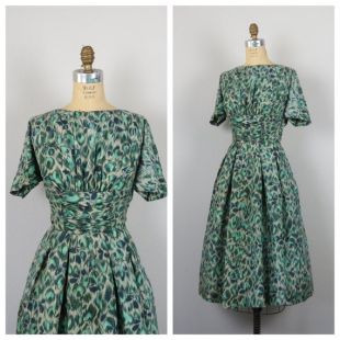 taille petite robe vintage rose rose des années 1950 34"buste 26" taille