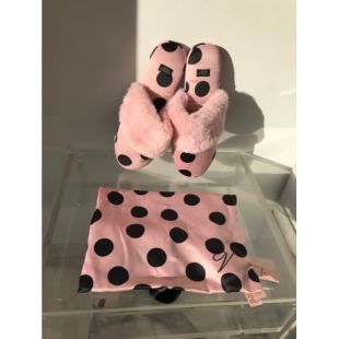 Victoria's Secret - pantoufles roses à pois
