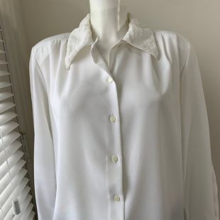 Unbranded - Blouse blanche soyeuse 80s Manches manches manches Épaule ...