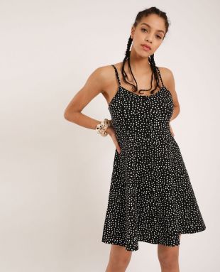 Robe courte à pois