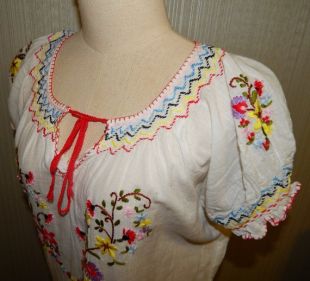 vintage Soft Sheer Cotton Hongrois Brodédée paysanne Top Blouse Chemise Buste 42 Taille US 16 Taille L